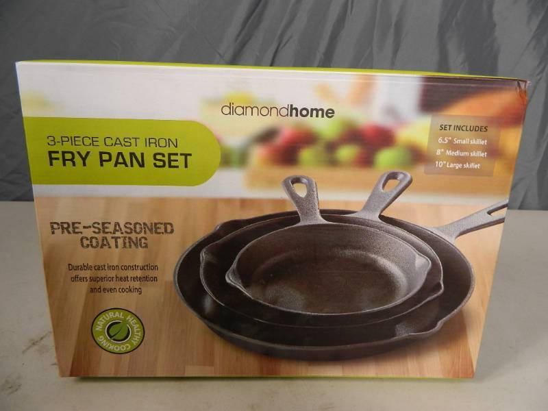 lot 31 image: New 3 Piece Pre-Seasoned Cast Iron Pan Set