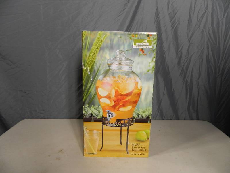 lot 35 image: New Large Glass Beverage Dispenser
