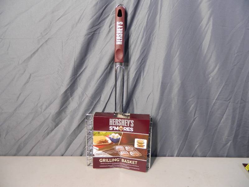 lot 52 image: New Hersheys Smores Grilling Basket