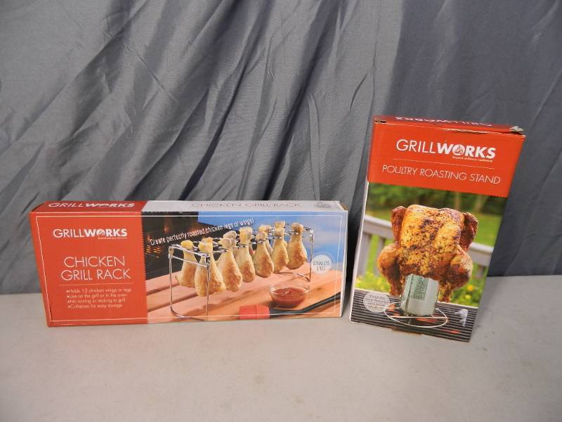 lot 61 image: New Grill Accessories