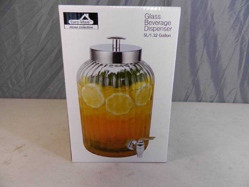 lot 85 image: New Glass Beverage Dispenser