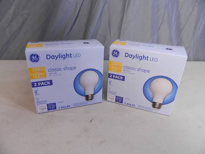 lot 104 image: 2 New Boxes of LED Lightbulbs