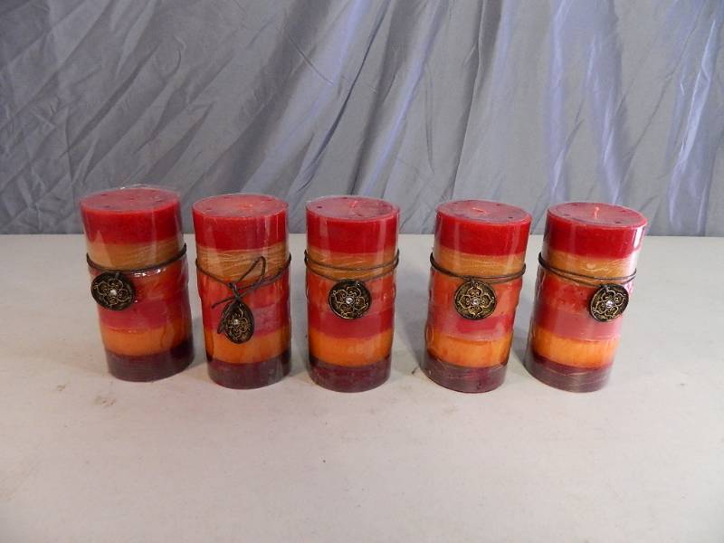 lot 110 image: 5 New Decorative Candles