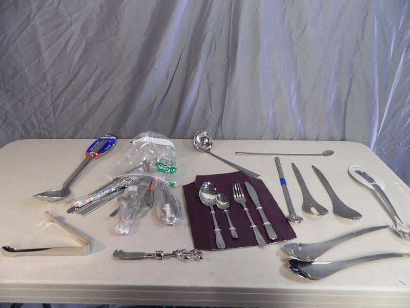 lot 113 image: New Silverware and Utensils