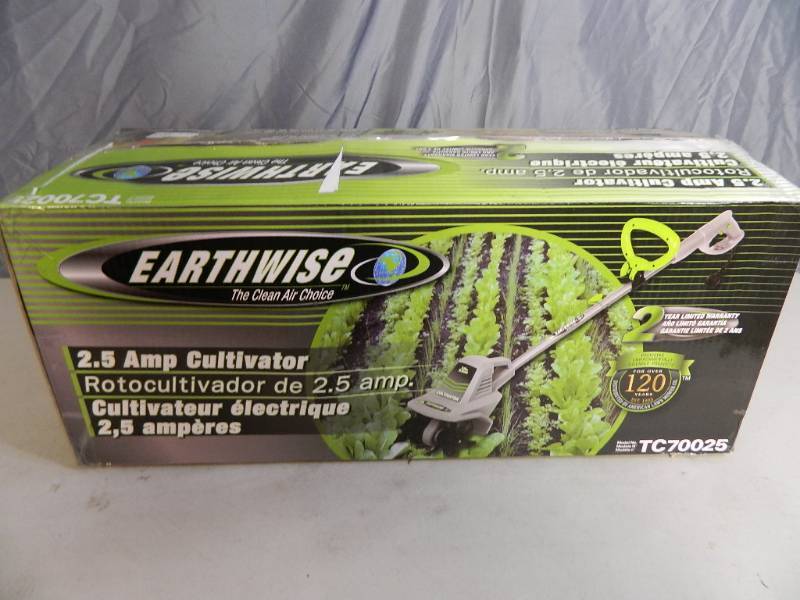 lot 18 image: New Electric Garden Tiller  Cultivator
