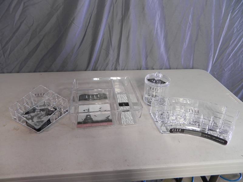 lot 134 image: 4 New Elle Organizers