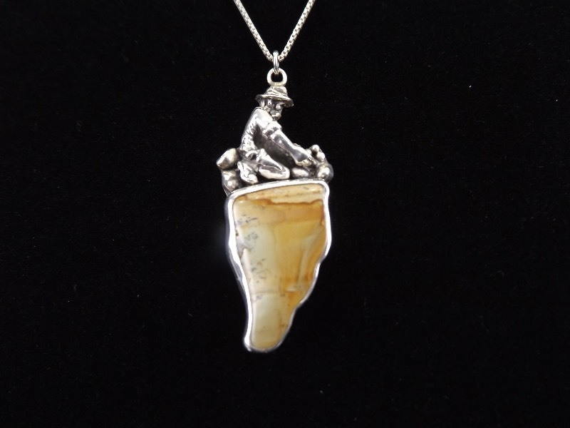 lot 19 image: .925 Sterling Silver Inlayed Oil Shale Nevada Gold Miner&nbspPendant Necklace