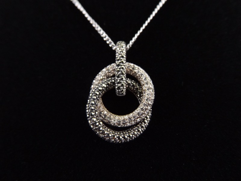 lot 31 image: .925 Sterling Silver Judith Jack Art Nouveau Hoop Pendant Necklace