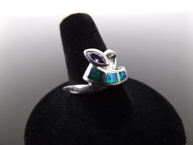 lot 73 image: .925 Sterling Silver Inlayed Opal and Amethyst Ring Size 9.5