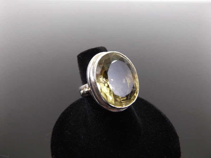 lot 76 image: .925 Sterling Silver&nbspDanburite Crystal Cocktail Ring Size 6
