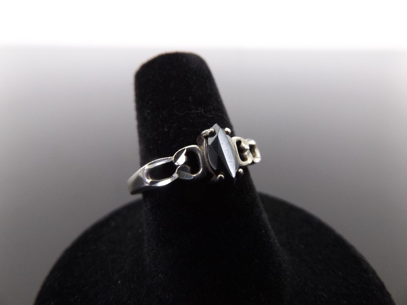 lot 83 image: .925 Sterling Silver Marquise Cut Black Onyx Ring Size 7.125