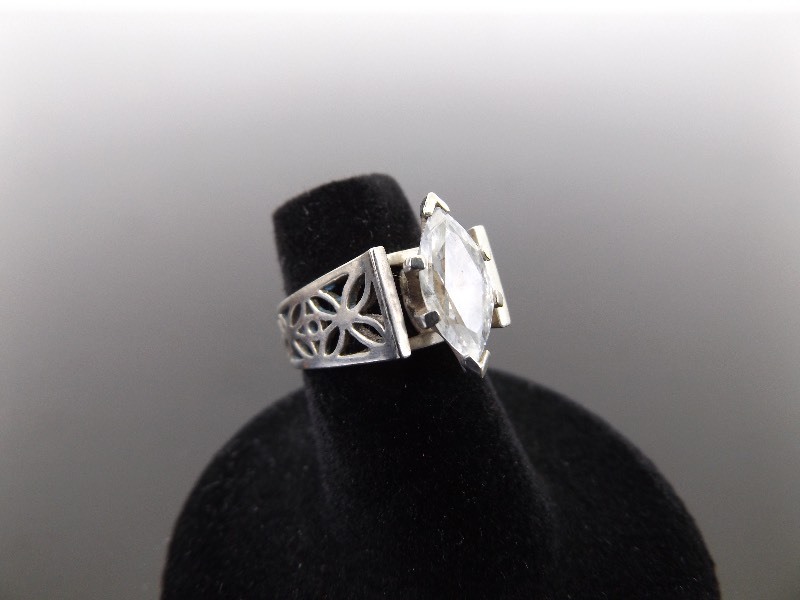 lot 89 image: .925 Sterling Silver Marquise Cut Crystal Solitaire Ring Size 5.5