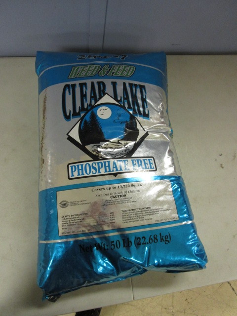 lot 506 image: CLEAR LAKE WEED KILLER AND FEED.