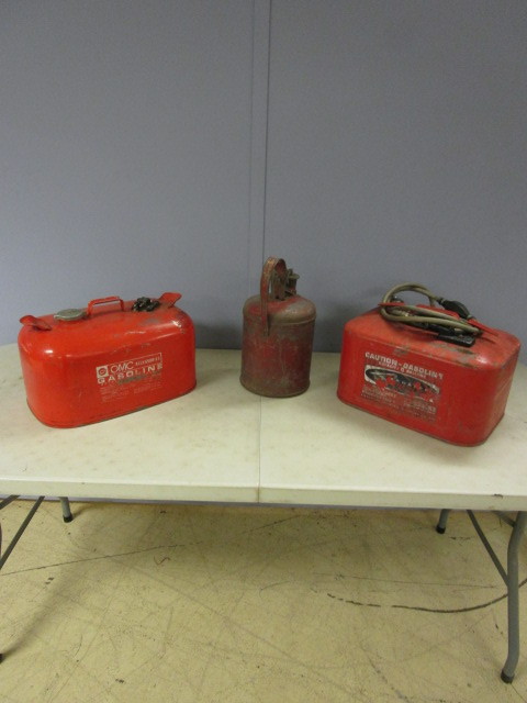 lot 514 image: THREE GAS CANS