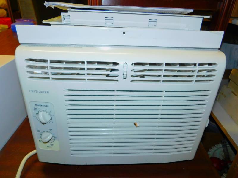 New Frigidare 5,000 BTU Room Air Conditioner