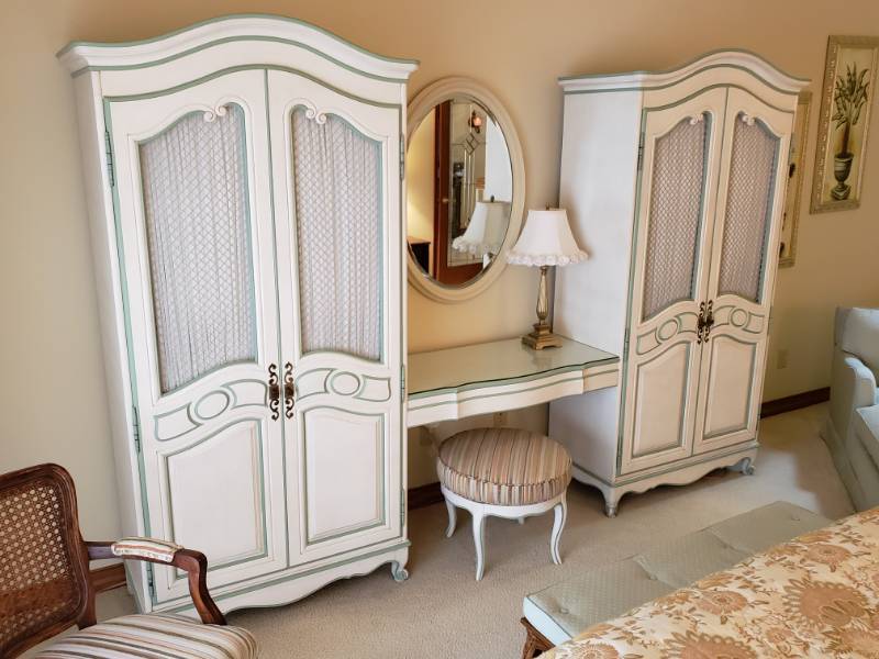 lot 8 image: Signed John Widdicomb Bedroom Double Armoire with Dressing Table, stool, and Mirror