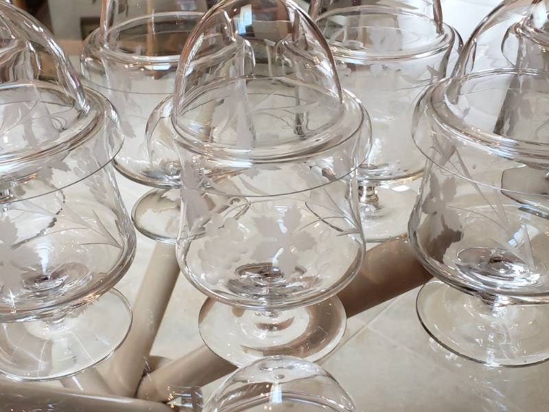 lot 83 image: Etched Glass Set of Dishes