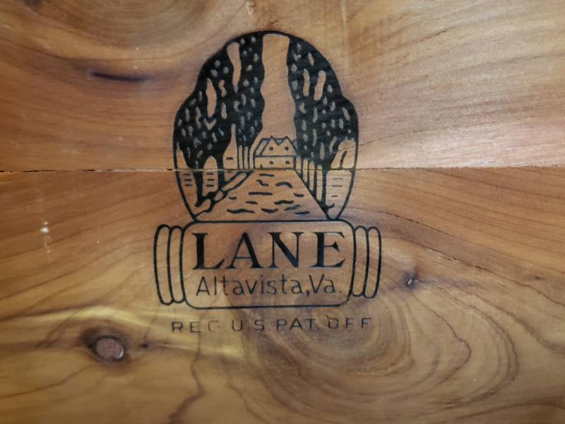 lot 103 image: Lane Cedar Chest