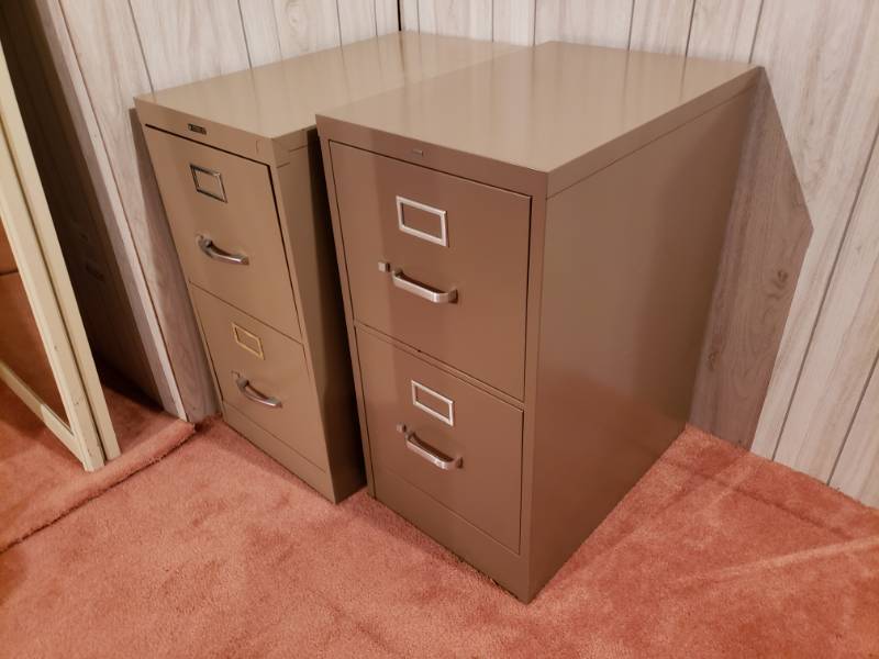 lot 135 image: Anderson Hickey Co., Hon Filing Cabinets