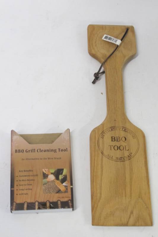 lot 54 image: Ultimate Cleaning BBQ Tool - NEW - All Natural Wood Cleaner