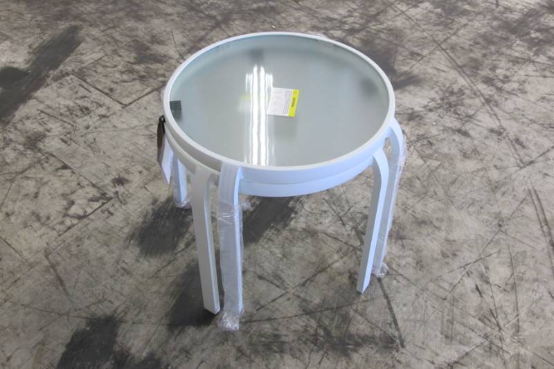 lot 91 image: Pair of Living Accents Yukon White Outdoor Stacking Side Tables