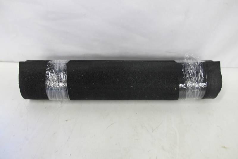 lot 31 image: Apache Mills Manhattan 30 X 47 Mat - Pewter