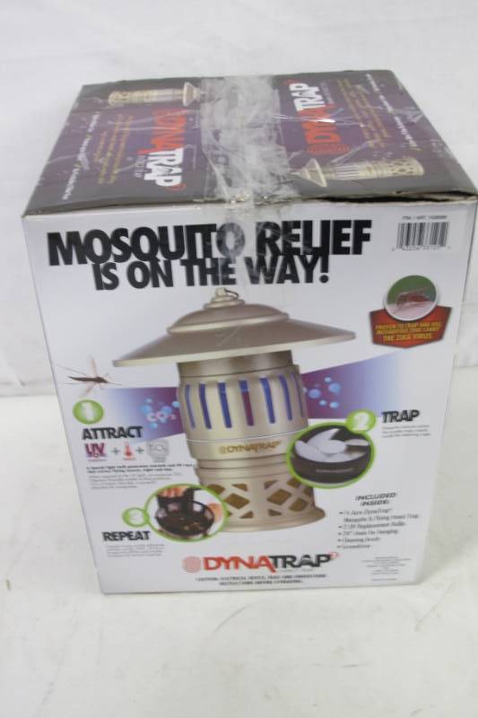 lot 32 image: DynaTrap 3-Way Protection, Twist OnOff Insect Trap, 12 Acre Coverage - With Box