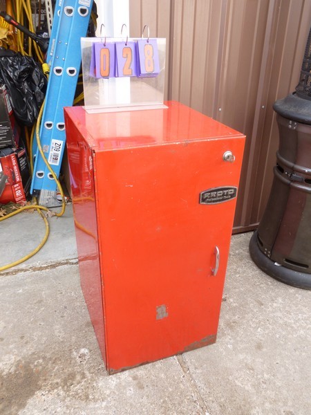 SnS Auctions # 374 Summer Warehouse Sale