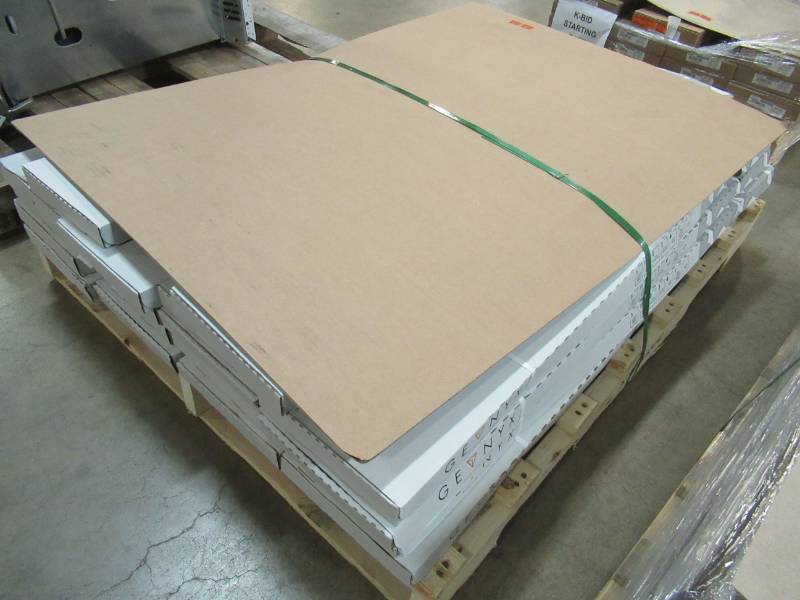 lot 23 image: Geonyx Volcanic Oak Rigid Core Vinyl Flooring - 8 planks (20.96 sq ft.case) - 18 Cases, VF000030