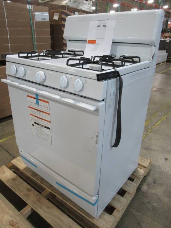 lot 33 image: GE 30 in Hotpoint Freestanding Gas Range in White, RGB525DEH3WW - DentsScratches on Back of Range Top Hinged Area, Slight Ding on Back RH Side Panel