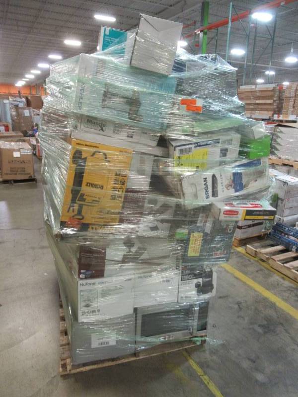 lot 71 image: WHOLESALE MIXED PALLET OF RETURNS - SMALL APPLIANCES, TOOLS, LIGHTING AND MORE