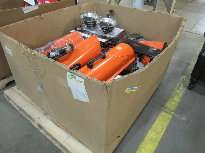 lot 7 image: WHOLESALE MIXED PALLET OF RETURNS - CANNON & LP TANK TOP HEATERS
