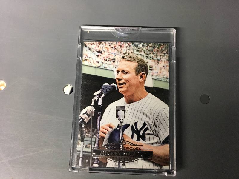 lot 291 image: Mickey Mantle Card 11