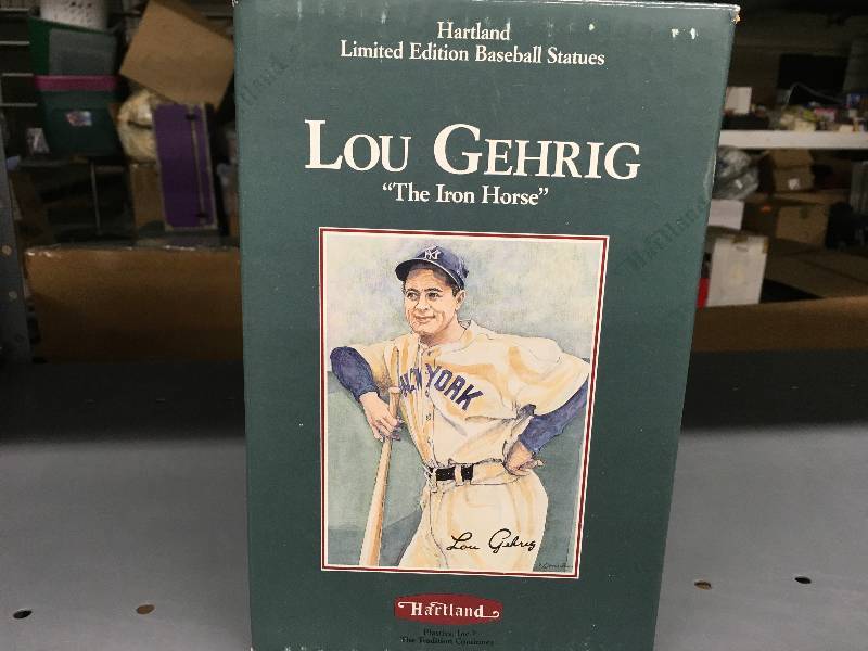 lot 307 image: Hartland Lou Gehrig Statue