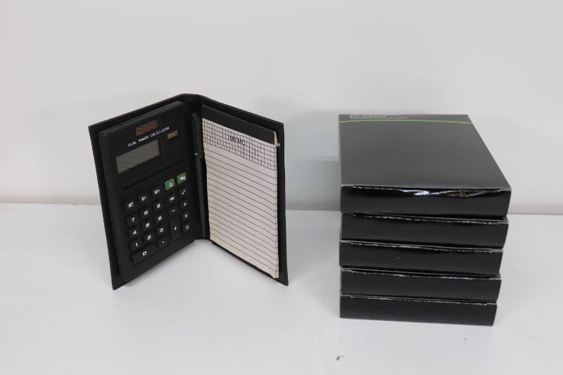lot 21 image: Lot of 5  Calculators