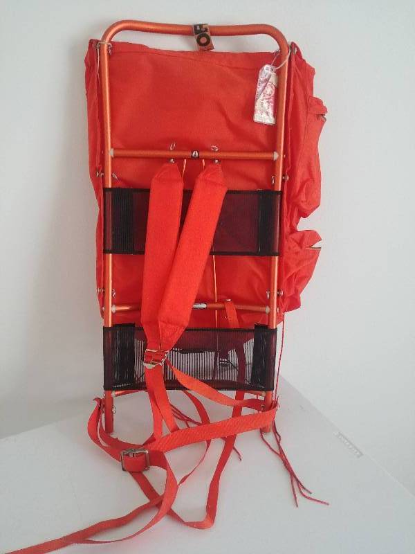 lot 25 image: Hiking Pack