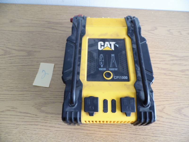 lot 2 image: Cat Power Inverter