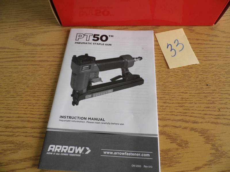 lot 33 image: Arrow Staple Gun
