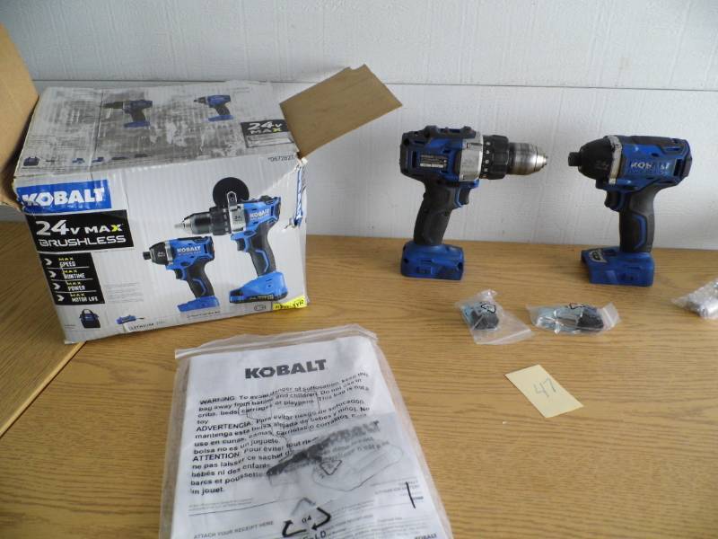 lot 47 image: Kobalt Brushless Drills