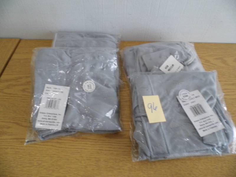 lot 96 image: Lot of 4 New Football Practice Pants
