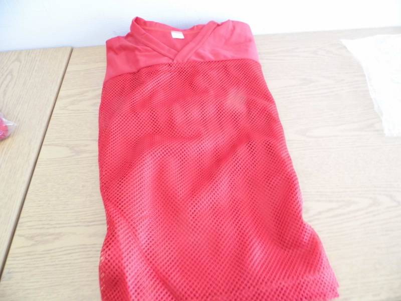lot 98 image: Lot of 6 Practice Football Jerseys