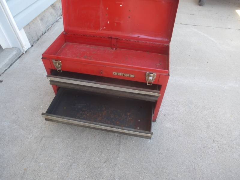 lot 22 image: Craftsmen Tool Box