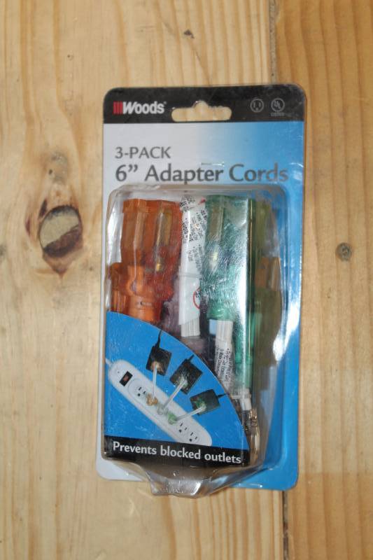 lot 407 image: 3 pack of 6 adapter cords