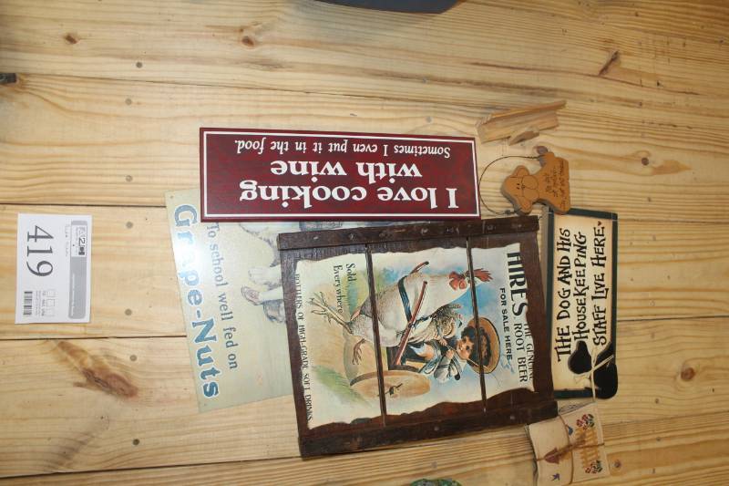 lot 419 image: Wall pictures  decorations