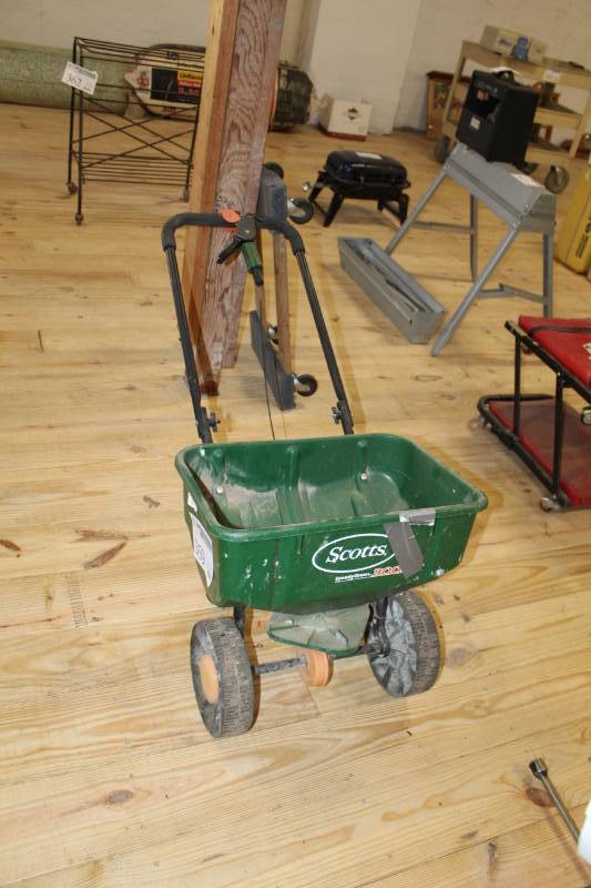 lot 359 image: Scotts brand Broadcaster  seed spreader