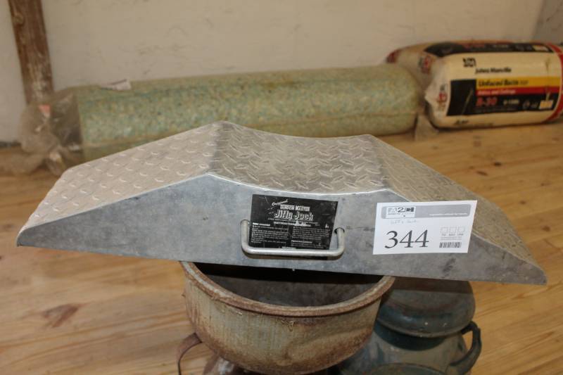 lot 344 image: Jiffy Jack