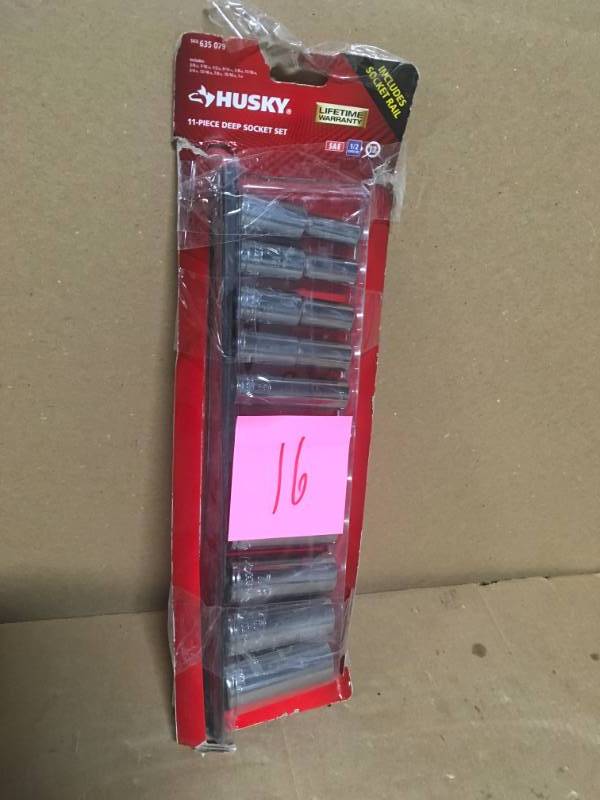 Husky 12 in. Drive Deep SAE Socket Set (11-Piece) In very good condition