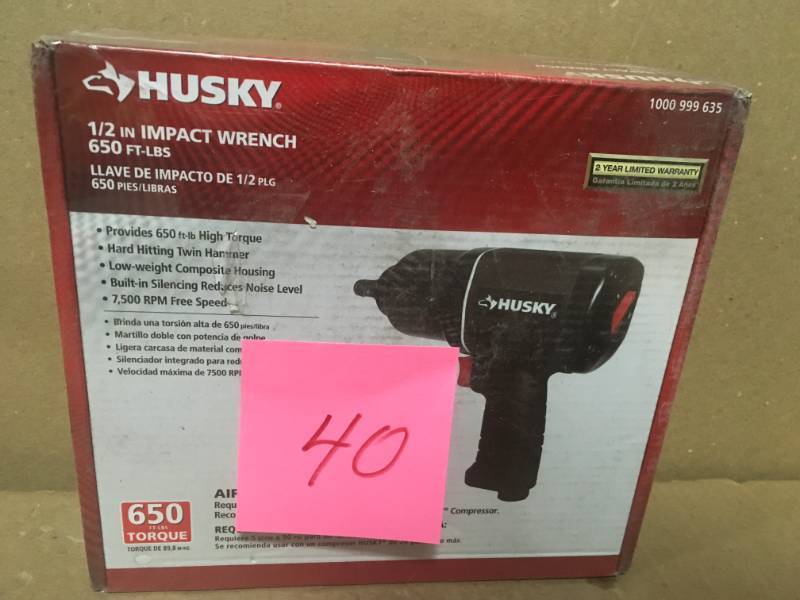 Husky 650 ft.lbs. 12 in. Impact Wrench not used