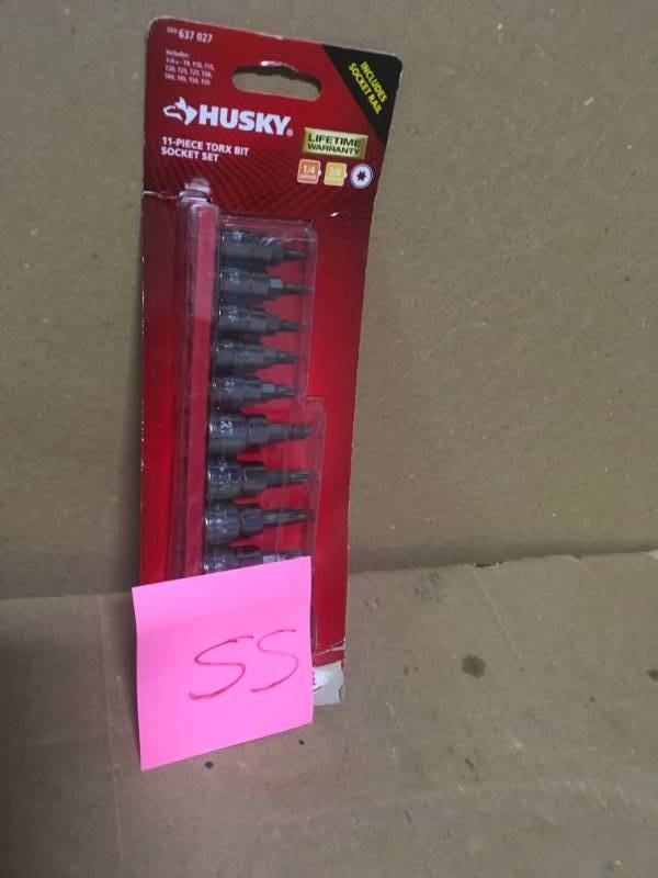 Husky 14 and 38 in. Drive Torx Bit Socket Set (11-Piece) In very good condition