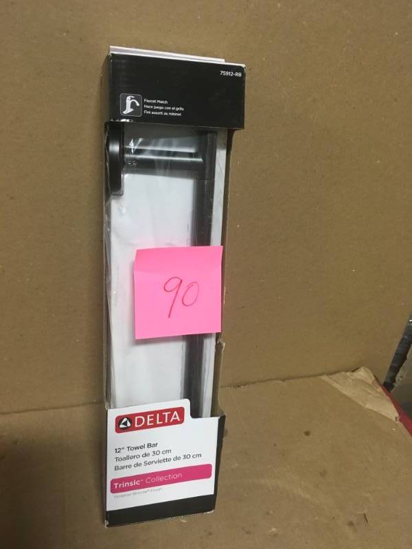 Delta Trinsic 12 in. Towel Bar in Venetian Bronze In very good condition
